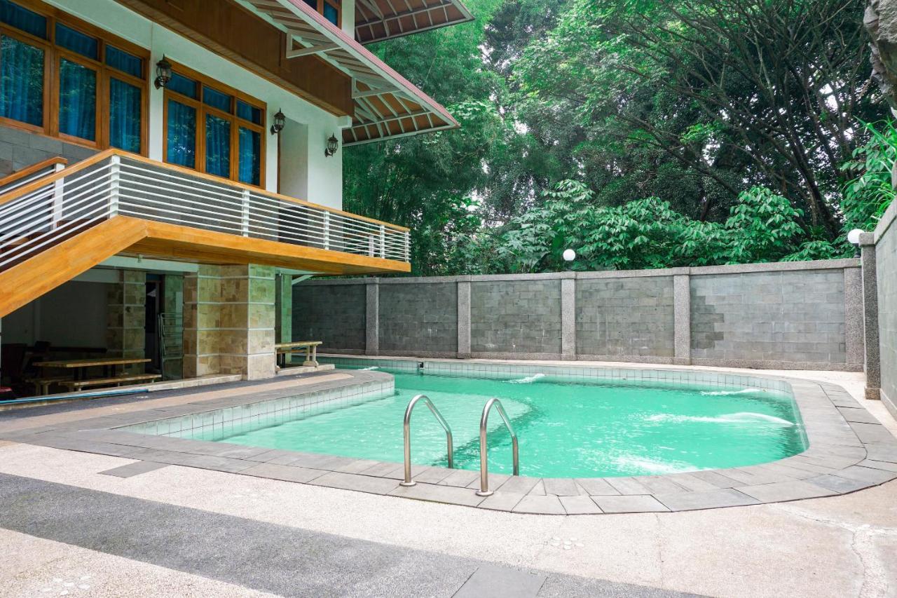 בנדונג Oyo 1209 Tirtasari Nice Guesthouse מראה חיצוני תמונה