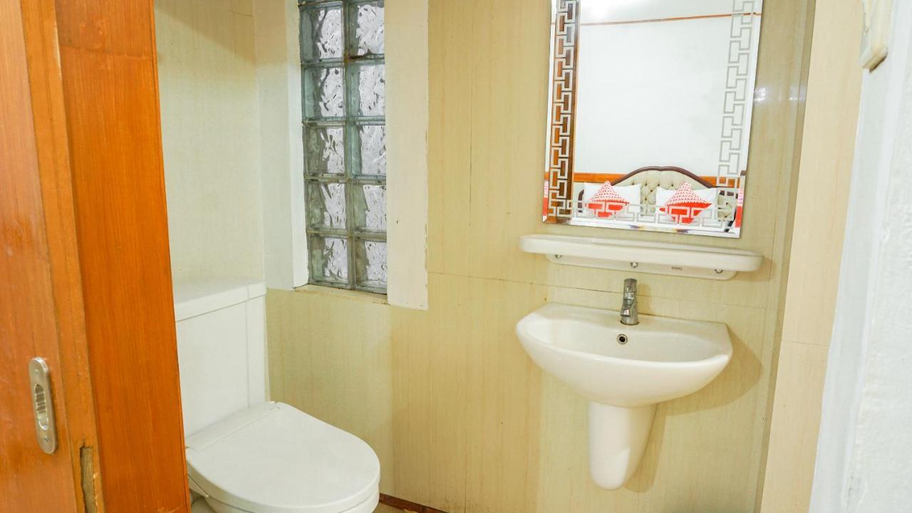 בנדונג Oyo 1209 Tirtasari Nice Guesthouse מראה חיצוני תמונה