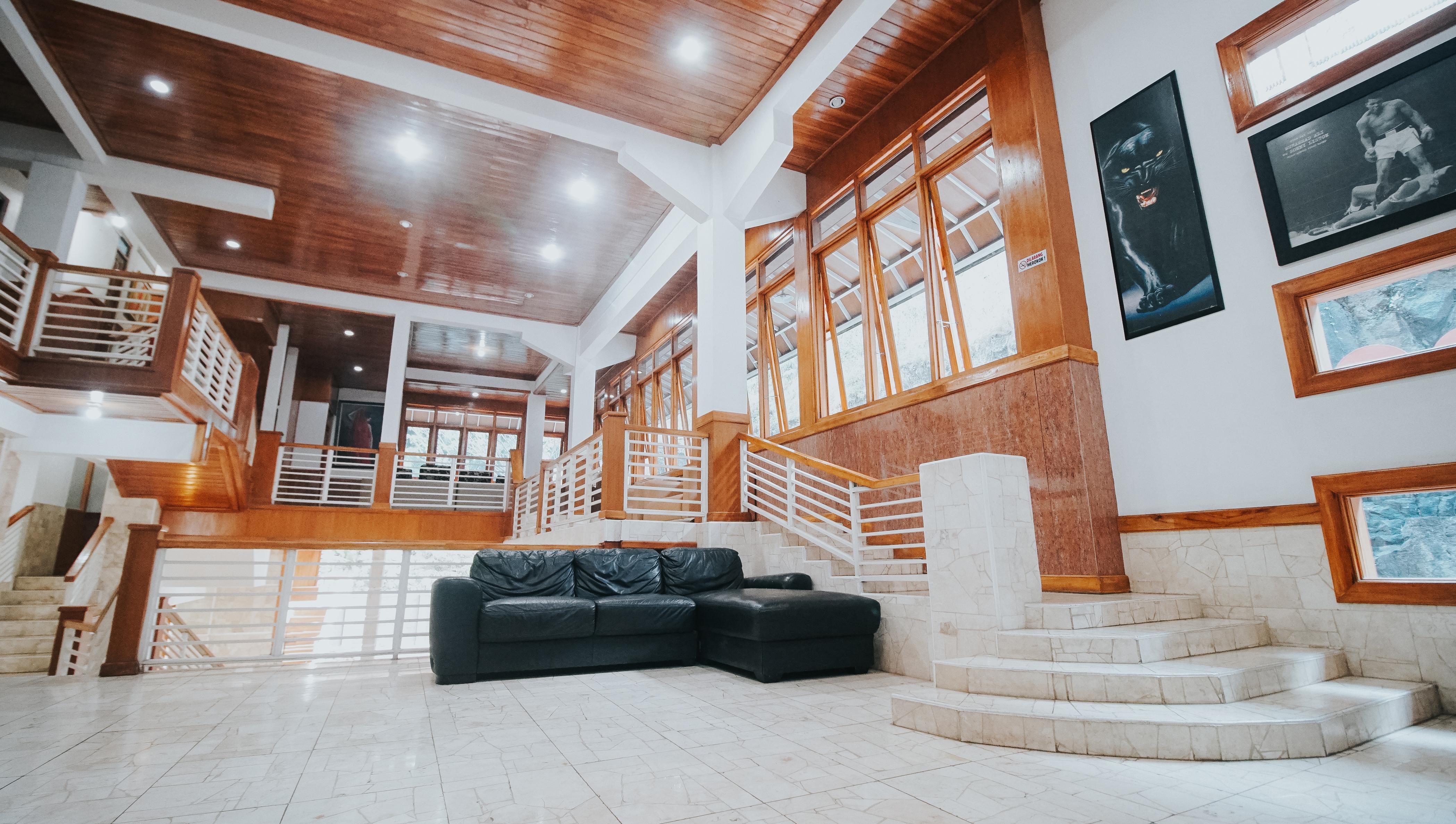 בנדונג Oyo 1209 Tirtasari Nice Guesthouse מראה חיצוני תמונה